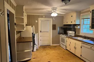 11150 Hwy 97, Walnut Hill, FL 32568 - Photo 10