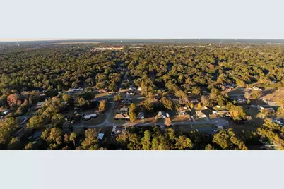 4807 Fairoaks Dr, Pace, FL 32571 - Photo 8