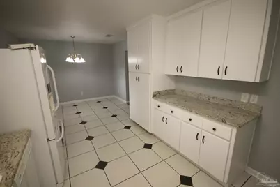 6577 Kennington Cir, Milton, FL 32570 - Photo 18