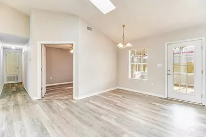 5061 Ring Rose Ct, Gulf Breeze, FL 32563 - Photo 6