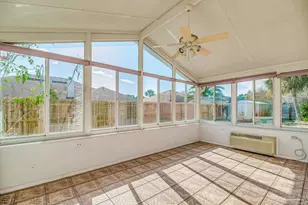 5061 Ring Rose Ct, Gulf Breeze, FL 32563 - Photo 2