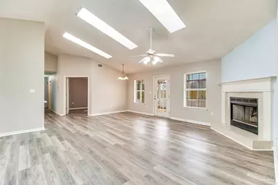 5061 Ring Rose Ct, Gulf Breeze, FL 32563 - Photo 2