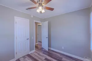 1223 Wisteria Ave, Pensacola, FL 32507 - Photo 16