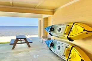 16070 Innerarity Point Rd, Pensacola, FL 32507 - Photo 32