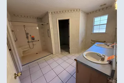 7748 Rustling Pines Dr, Milton, FL 32583 - Photo 8