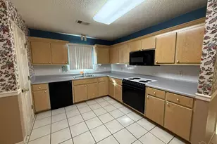 7748 Rustling Pines Dr, Milton, FL 32583 - Photo 4