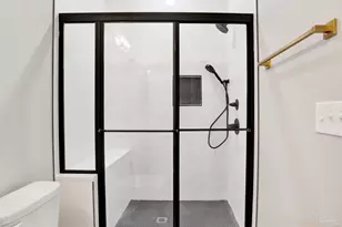 1020 N D St, Pensacola, FL 32501 - Photo 20