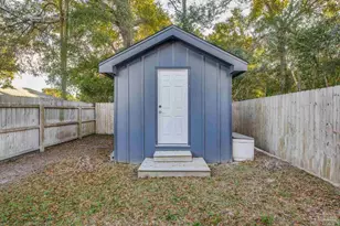 899 E Hatton St, Pensacola, FL 32503 - Photo 48