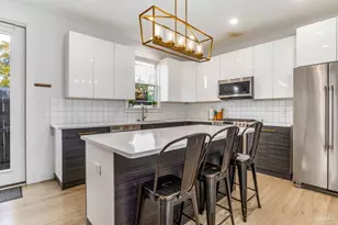 899 E Hatton St, Pensacola, FL 32503 - Photo 2