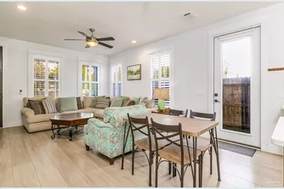 899 E Hatton St, Pensacola, FL 32503 - Photo 4