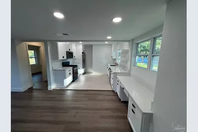 1491 N E St, Pensacola, FL 32501 - Photo 14