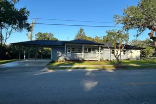 1491 N E St, Pensacola, FL 32501 - Photo 10