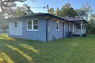 1491 N E St, Pensacola, FL 32501 - Photo 4