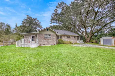 6204 Flaxman St, Pensacola, FL 32506 - Photo 2