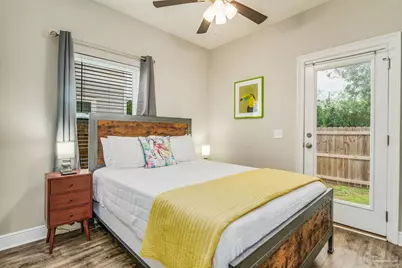 1002 W Main St, Pensacola, FL 32502 - Photo 14