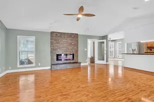 1009 Fleming Dr, Pensacola, FL 32514 - Photo 10