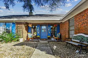 1716 Sea Lark Ln, Navarre, FL 32566 - Photo 4