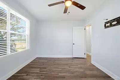 403 SE Gilliland Rd, Pensacola, FL 32507 - Photo 26