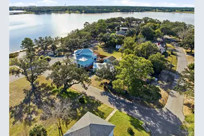 403 SE Gilliland Rd, Pensacola, FL 32507 - Photo 58