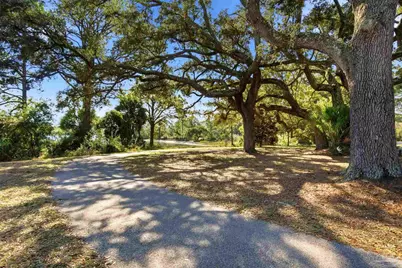 403 SE Gilliland Rd, Pensacola, FL 32507 - Photo 6