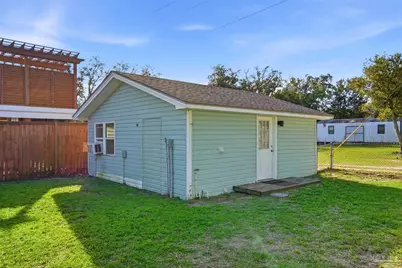 403 SE Gilliland Rd, Pensacola, FL 32507 - Photo 36