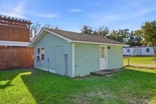403 SE Gilliland Rd, Pensacola, FL 32507 - Photo 36