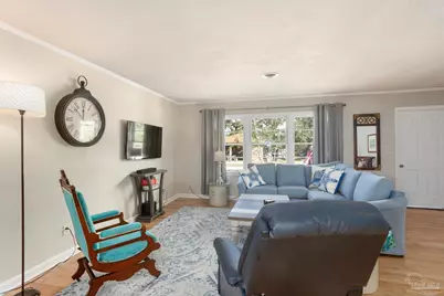 115 W Jordan St, Pensacola, FL 32501 - Photo 14