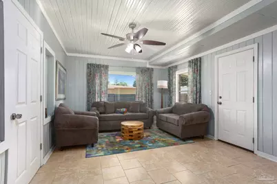 115 W Jordan St, Pensacola, FL 32501 - Photo 2