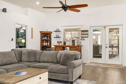 5469 North Shore Rd, Pensacola, FL 32507 - Photo 4