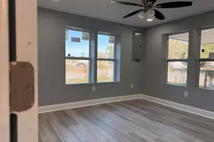 2417 V St, Pensacola, FL 32505 - Photo 16