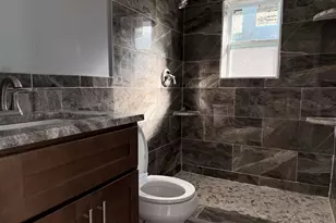 2417 V St, Pensacola, FL 32505 - Photo 14