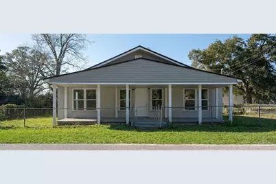 2417 V St, Pensacola, FL 32505 - Photo 1