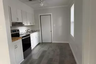 51 W Carver Dr, Pensacola, FL 32507 - Photo 6