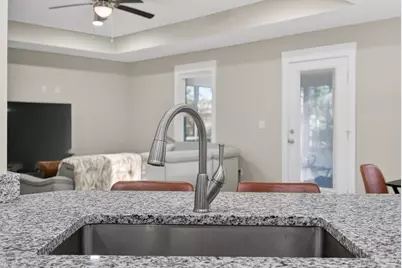 3986 Paradise Bay Dr, Gulf Breeze, FL 32563 - Photo 16