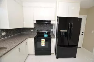 7310 W Jackson St, Pensacola, FL 32506 - Photo 14