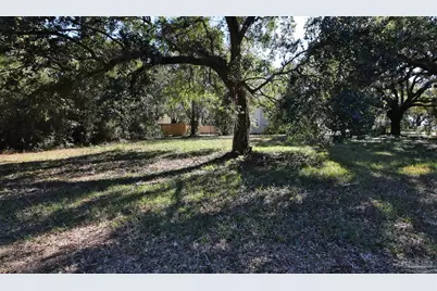 2018 Eventide Rd, Milton, FL 32583 - Photo 10