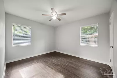 1004 Kearny Dr, Pensacola, FL 32505 - Photo 20