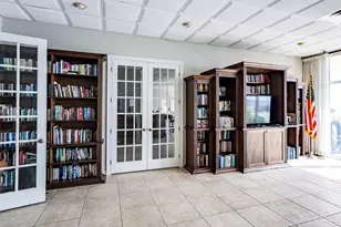 825 Bayshore Dr, Pensacola, FL 32507 - Photo 28