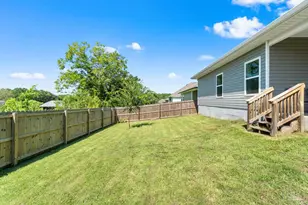 249 Camellia Dr, Cantonment, FL 32533 - Photo 36