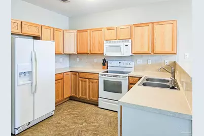 3210 Seabrook St, Pensacola, FL 32505 - Photo 4