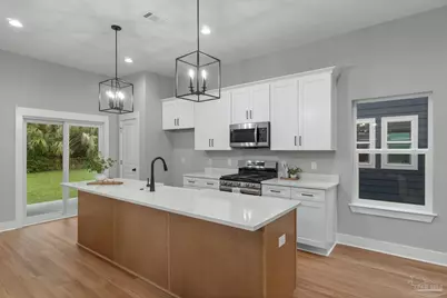 706 N F St #B, Pensacola, FL 32501 - Photo 6