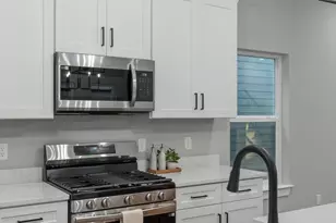 706 N F St, Pensacola, FL 32501 - Photo 10