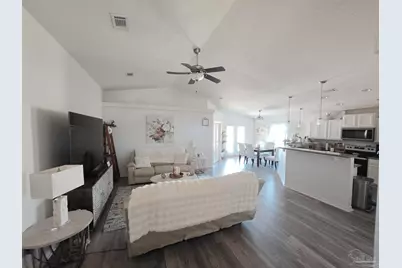 5707 Peach Dr, Pace, FL 32571 - Photo 4