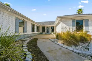 961 Aquamarine Dr, Gulf Breeze, FL 32563 - Photo 14