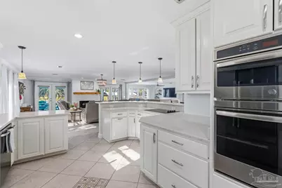 961 Aquamarine Dr, Gulf Breeze, FL 32563 - Photo 44