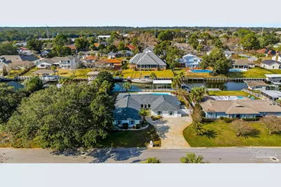 961 Aquamarine Dr, Gulf Breeze, FL 32563 - Photo 6
