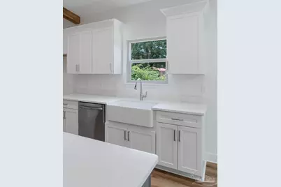 7650 Tippin Ave, Pensacola, FL 32504 - Photo 16