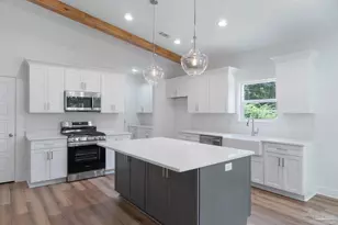 7650 Tippin Ave, Pensacola, FL 32504 - Photo 4