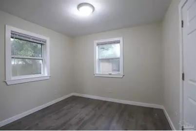 118 Shirley Dr, Gulf Breeze, FL 32561 - Photo 4