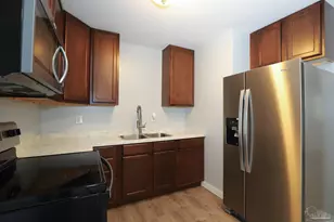 118 Shirley Dr, Gulf Breeze, FL 32561 - Photo 12